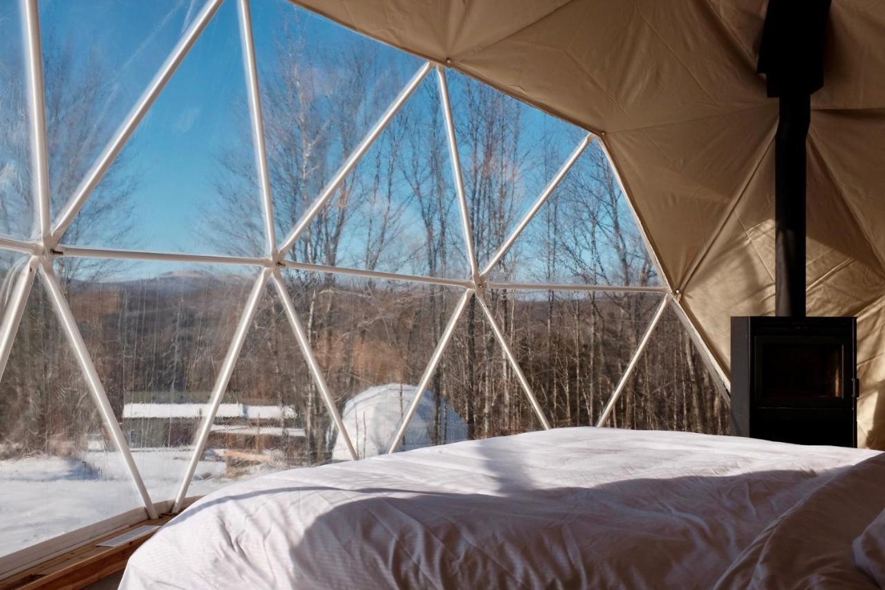 Mi-Clos - Luxury Pods With Private Jacuzzis أورفورد المظهر الخارجي الصورة